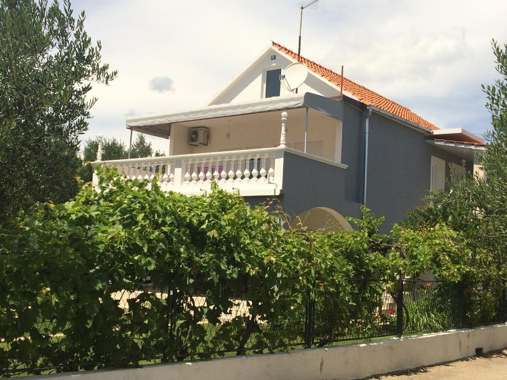 Apartments Milena Vodice Zewnętrze zdjęcie
